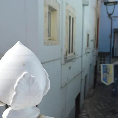 Geometric Donna Giulia Vendégház