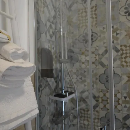 Vendégház Geometric Donna Giulia