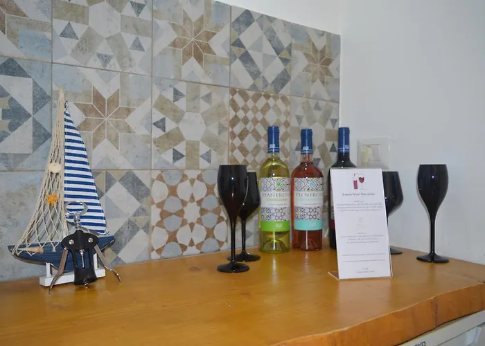 Geometric Donna Giulia