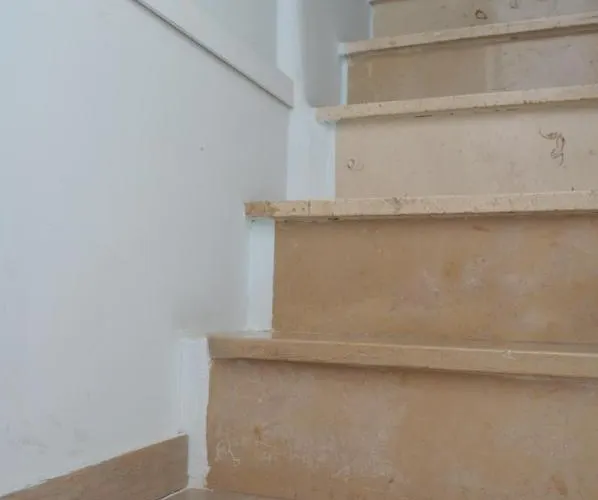 Geometric Donna Giulia Gasthuis